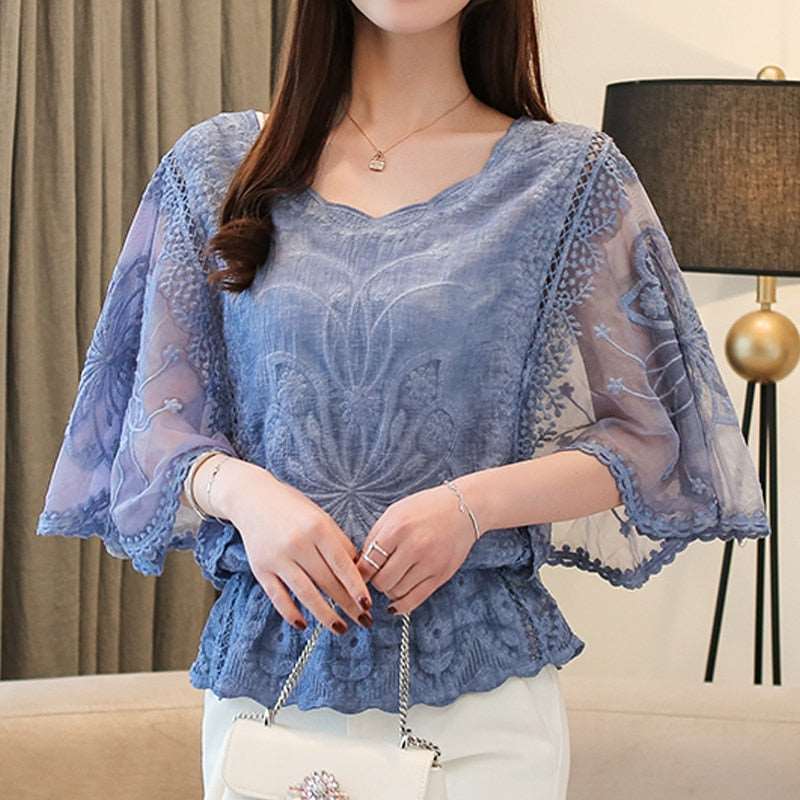 Fashion Women Blouses Spring New Chiffon Blouse Cotton Edge Lace Blouses Shirt Butterfly Flower Women Shirt Tops Blusas